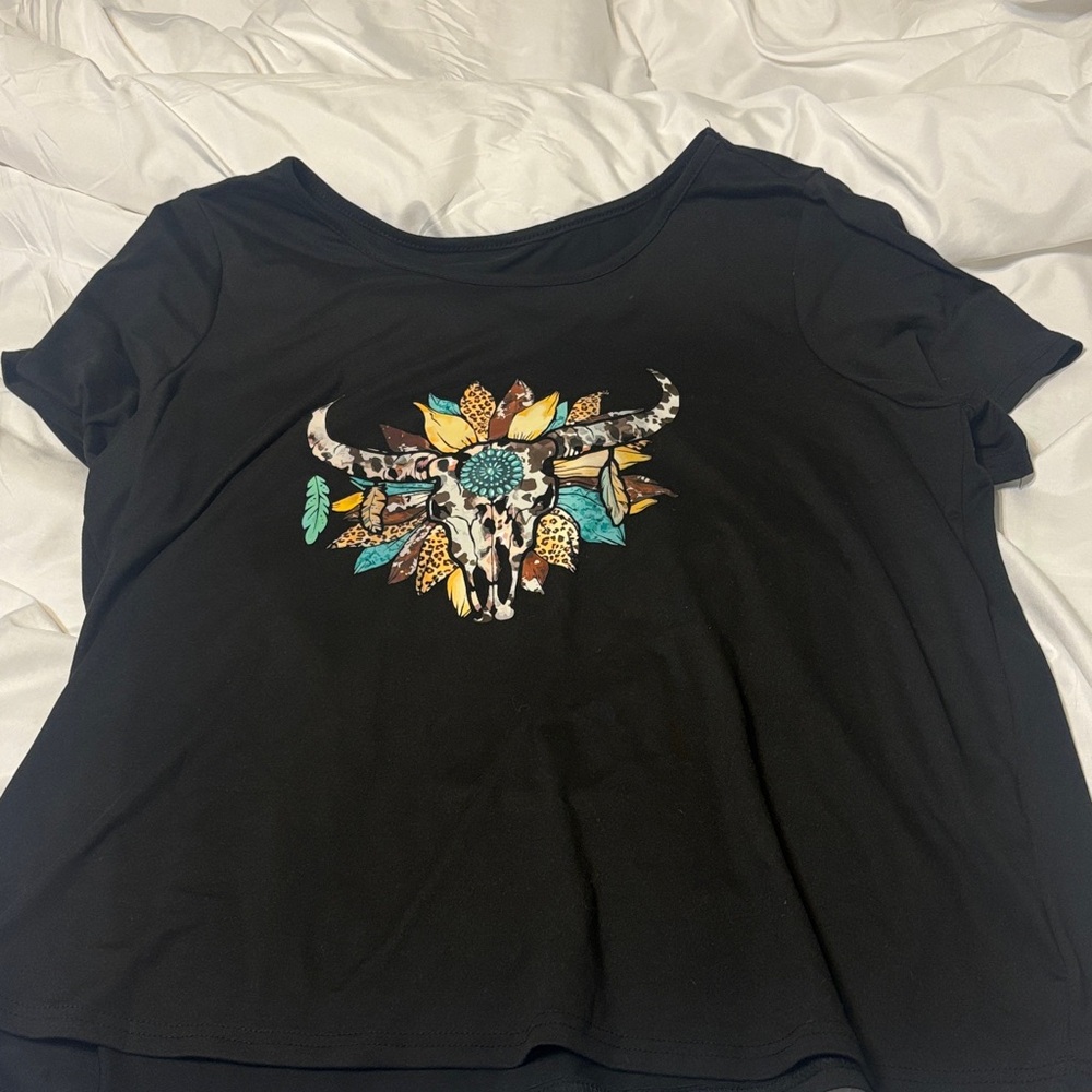 Suzy Shier Black Tee with Colorful Bull Skull Design
